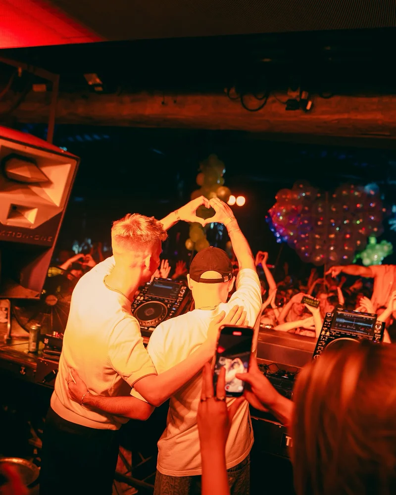 Float of Thin Air with hearts, carebears and angels at Thuishaven ADE Friday with DJ Heartstring